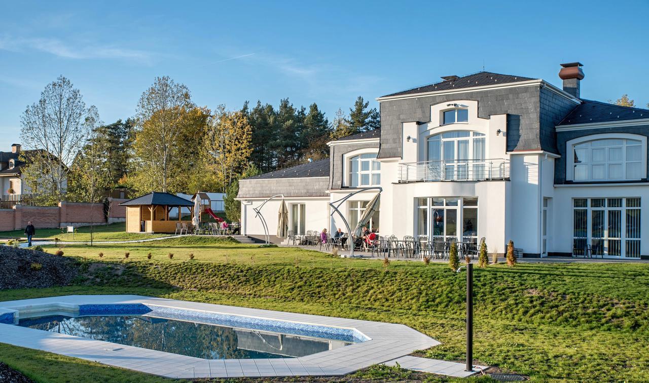 Rezidence Holsin Otel Holsiny Dış mekan fotoğraf