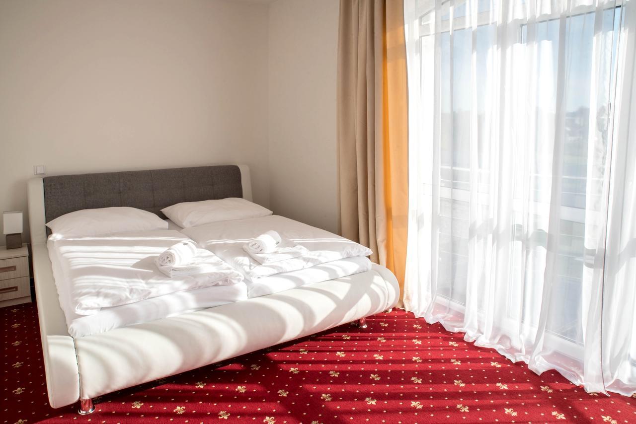 Rezidence Holsin Otel Holsiny Dış mekan fotoğraf